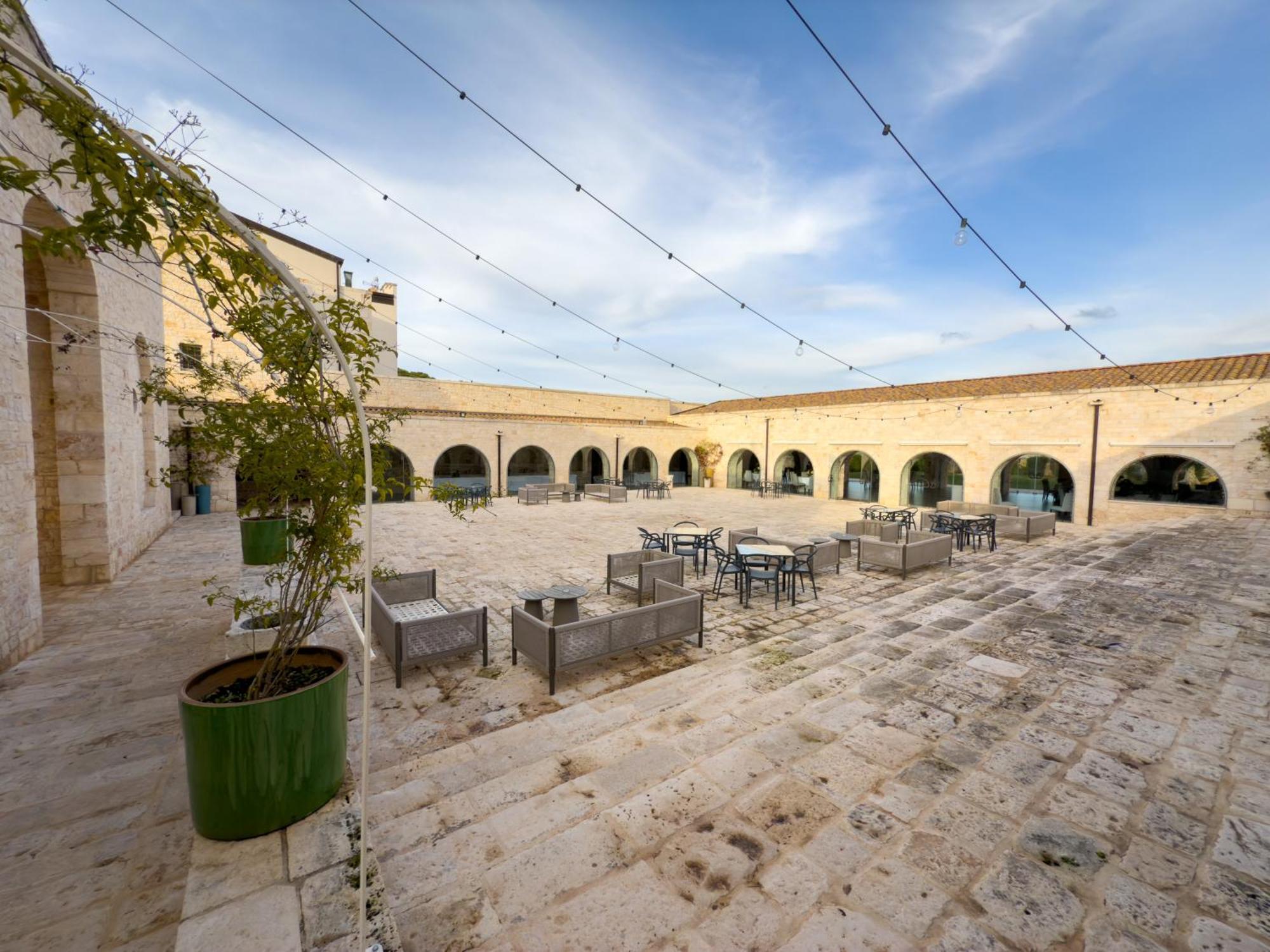Hotel Relais Il Santissimo Turi Exterior foto
